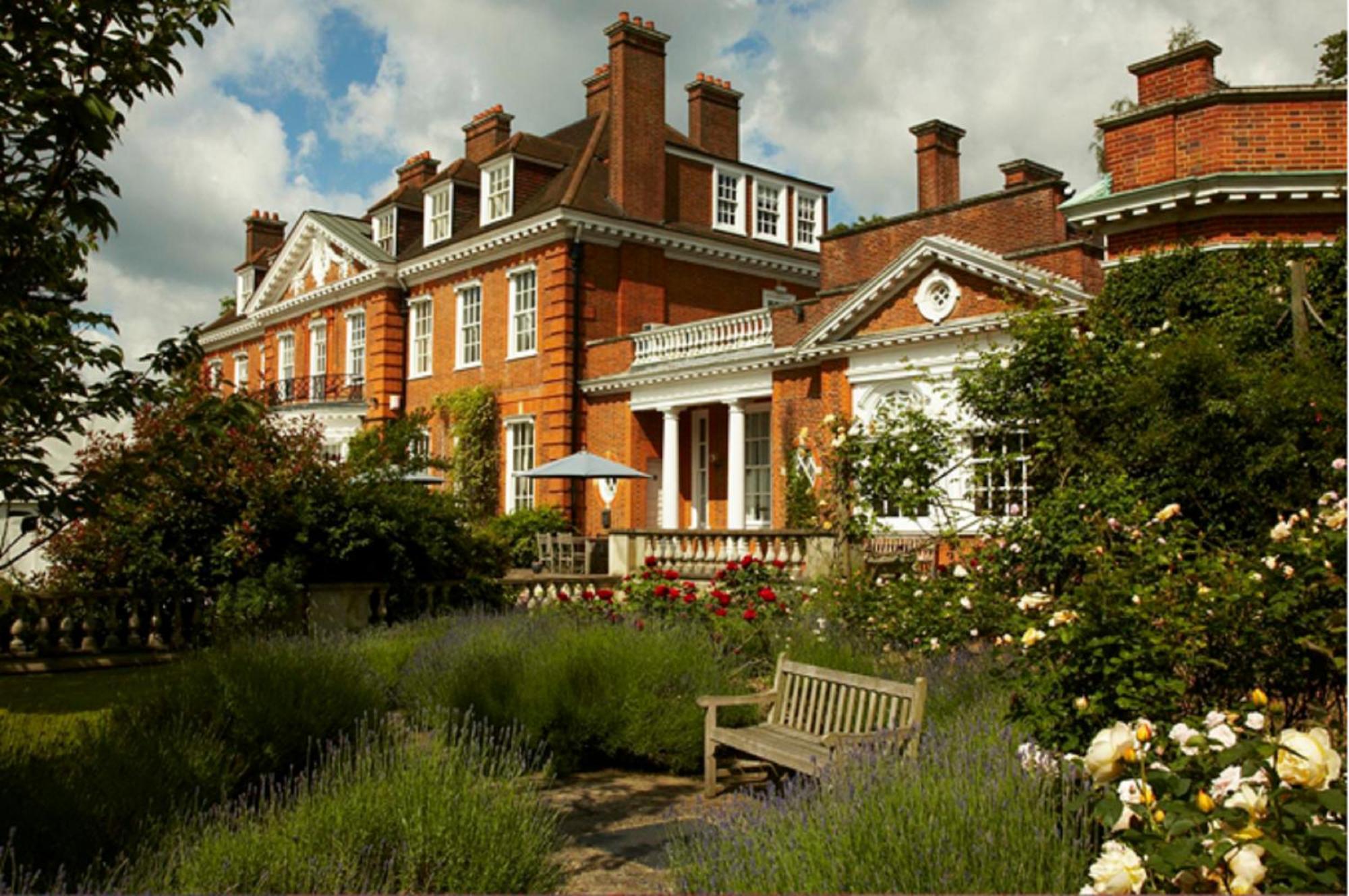 Hunton Park Hotel Kings Langley Exterior photo