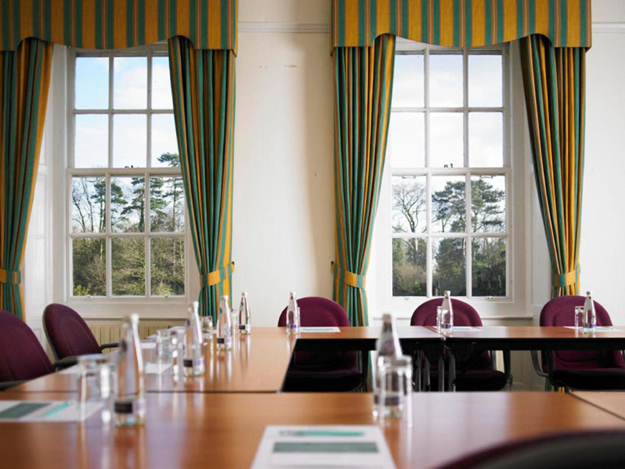 Hunton Park Hotel Kings Langley Exterior photo