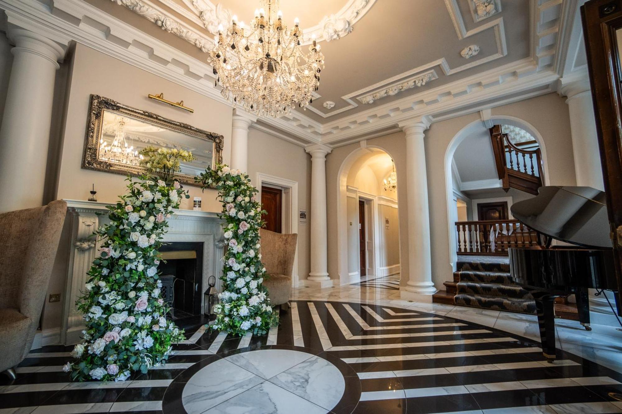 Hunton Park Hotel Kings Langley Exterior photo